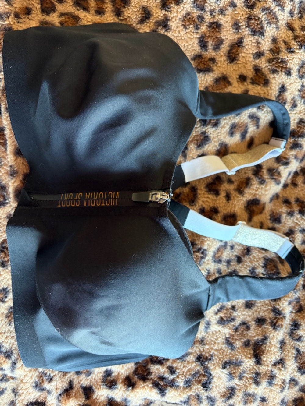Victoria's Secret Black Front-Zip Smooth Bra